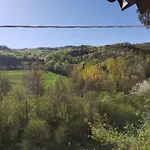 Casa Nel Bosco アパート Bossolasco