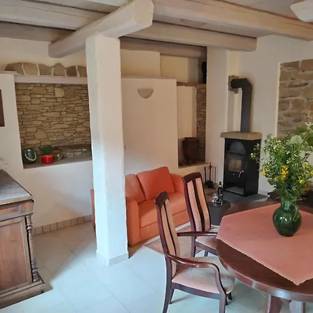 Apartment Casa Nel Bosco Bossolasco